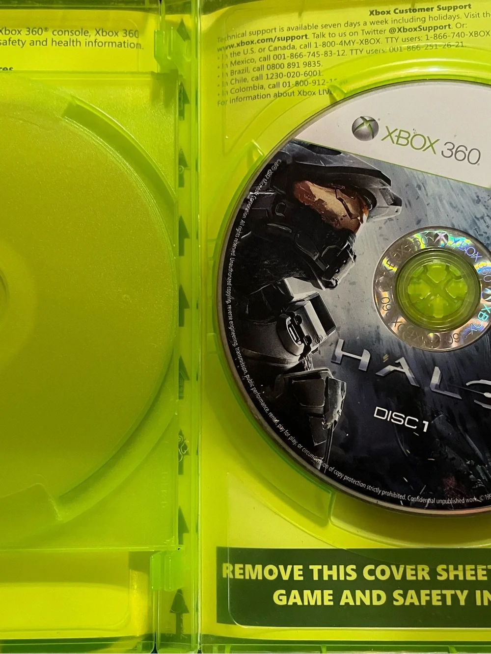 Halo 4 Xbox 360 Game - Green Case, Blue Cover Art